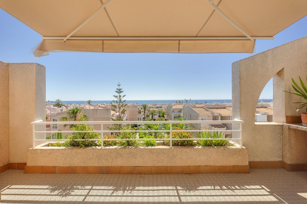 Ferienwohnung Flamenco Penthouse Sea View & Swimming Pool Torrevieja Exterior foto