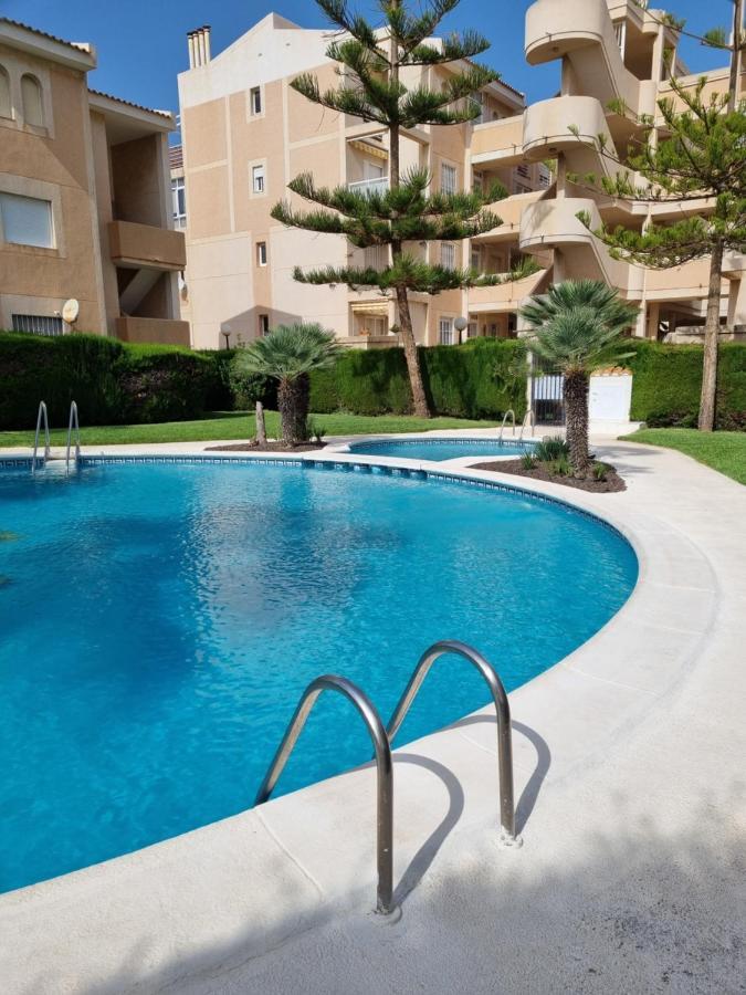 Ferienwohnung Flamenco Penthouse Sea View & Swimming Pool Torrevieja Exterior foto