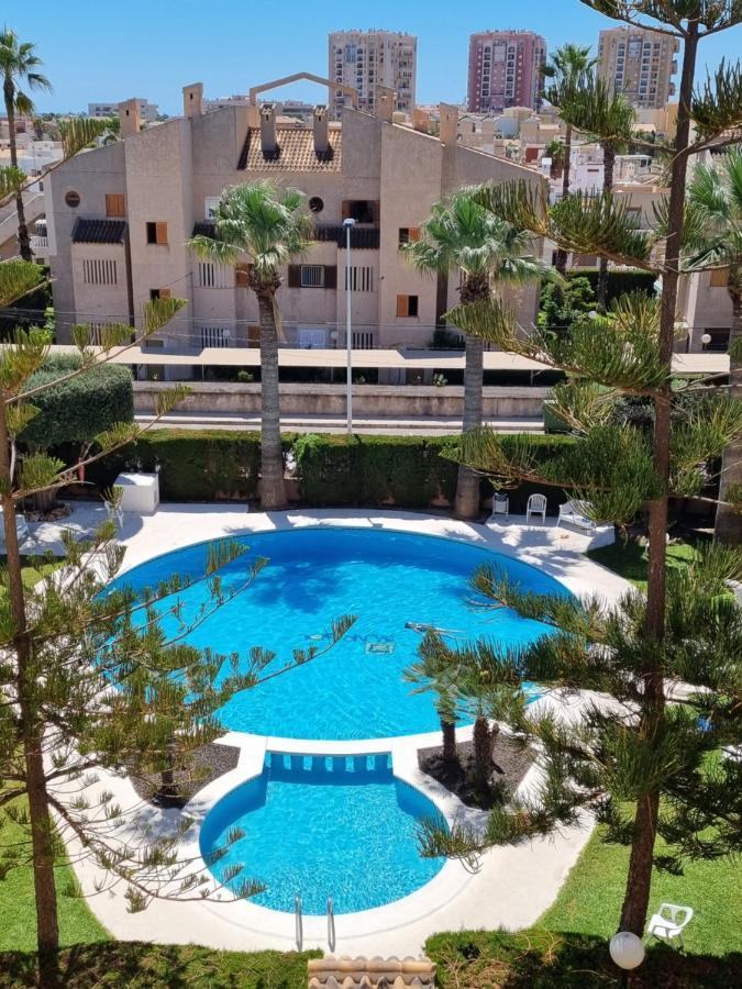 Ferienwohnung Flamenco Penthouse Sea View & Swimming Pool Torrevieja Exterior foto