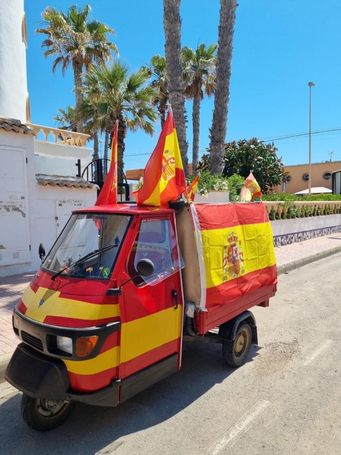 Ferienwohnung Flamenco Penthouse Sea View & Swimming Pool Torrevieja Exterior foto
